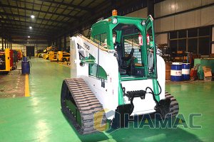 TS125 Crawler skid steer loader in Caloocan